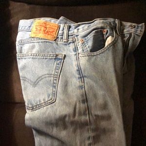 Mens 505 31x30 Levis jeans.